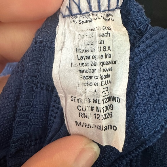 Windsor Blue Textured Bodycon Dress – Size M – Made in USA - Picture 7 of 8